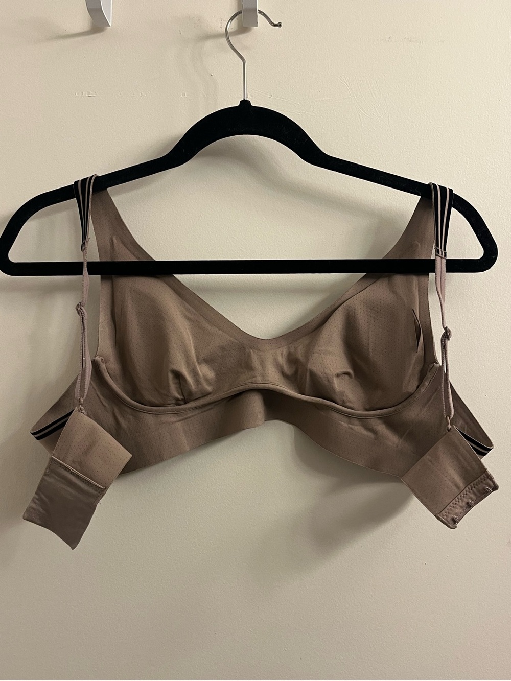 Alo Yoga Airlift Line Up Matching Set Sports Bra + Leggings - Picture 10 of 16